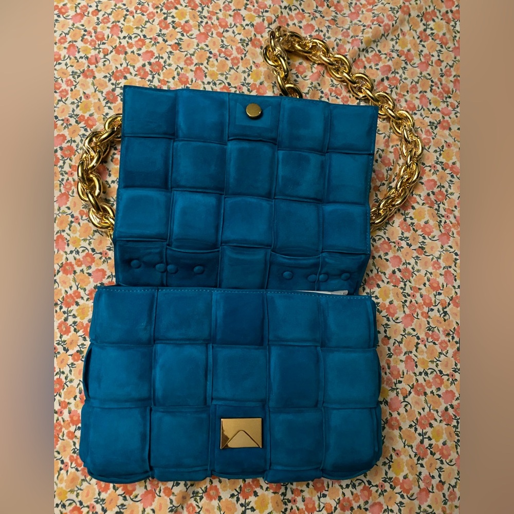 Brand New Genuine Turquoise Chain Cassette Leather Handbag - Picture 15 of 16